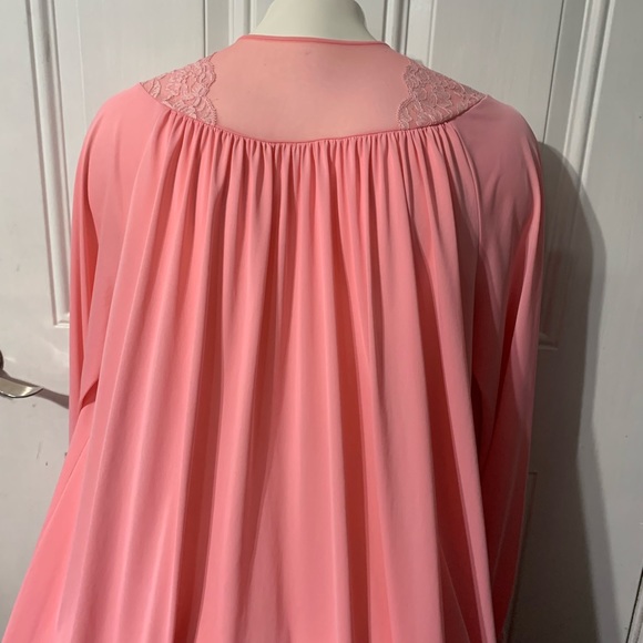Vintage 70s Shadowline robe size M. - Picture 3 of 8